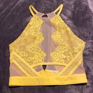 Backless lace crop top